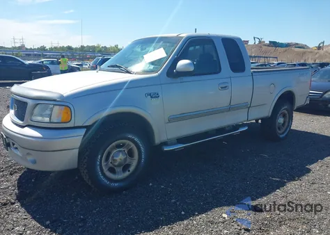 2003 Ford F-150 Lariat/Xl/Xlt from USA, damaged, VIN 2FTRX18LX3CA42972